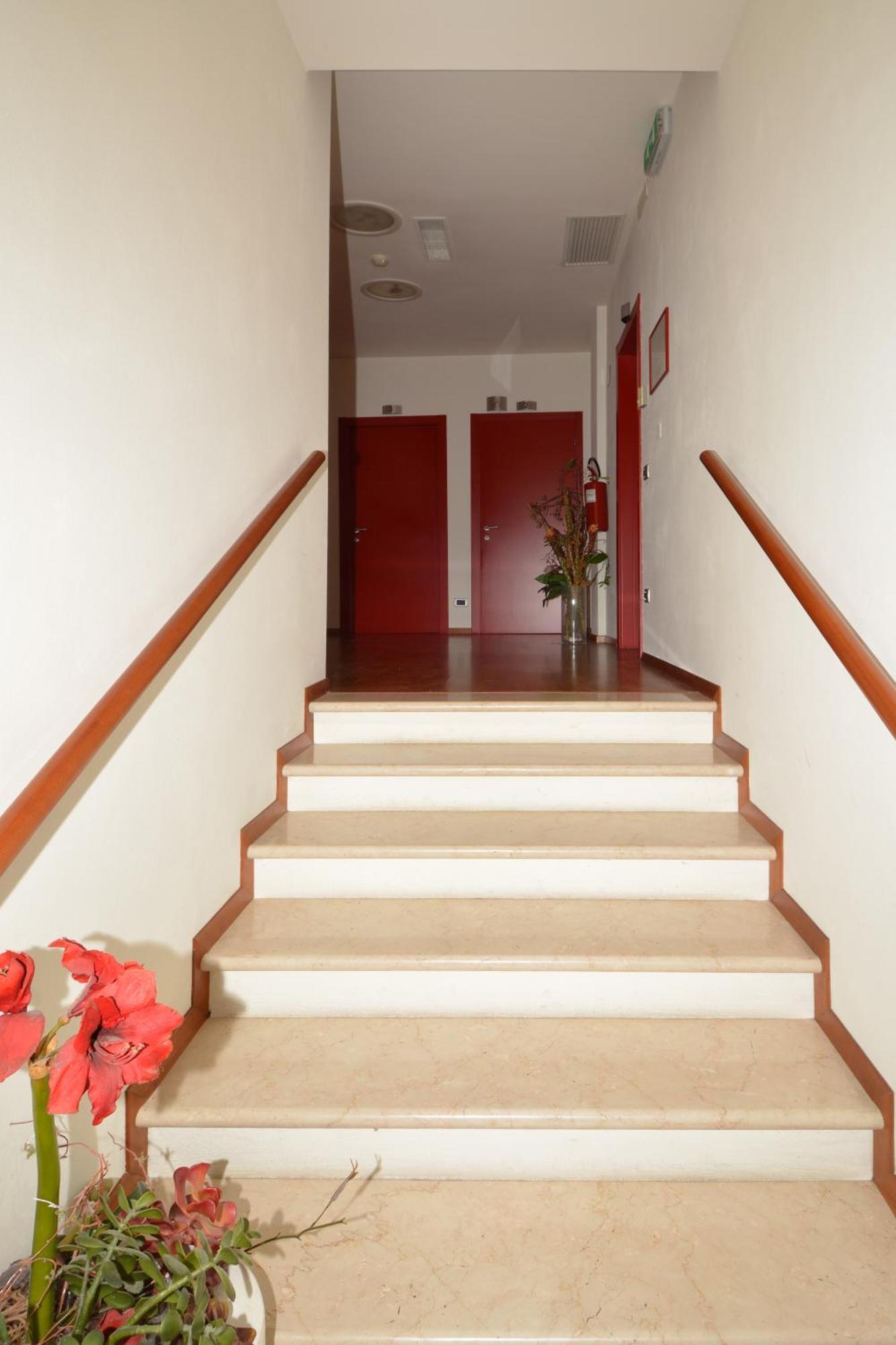 Albergo Cavallucci Sermide Exterior foto