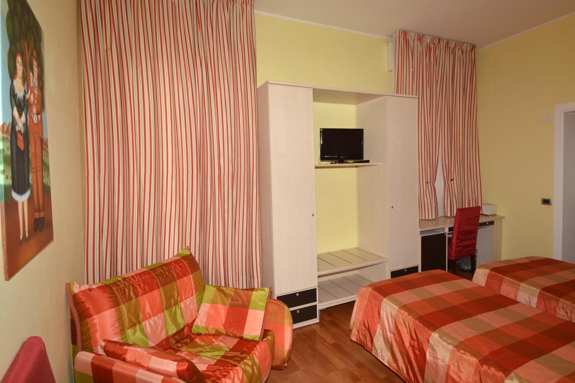 Albergo Cavallucci Sermide Exterior foto